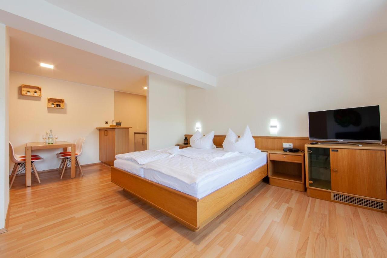 Appartementhaus Eifeladventures Berlingen Dış mekan fotoğraf